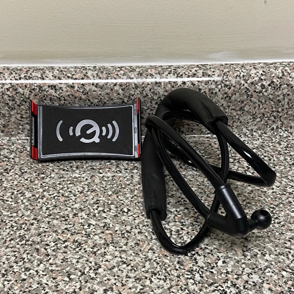 Collar Universal Adjustable Phone Holder - Black